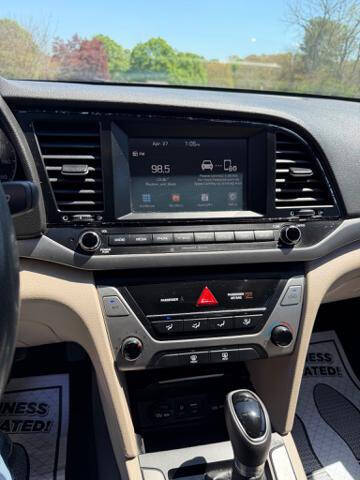 2017 Hyundai Elantra