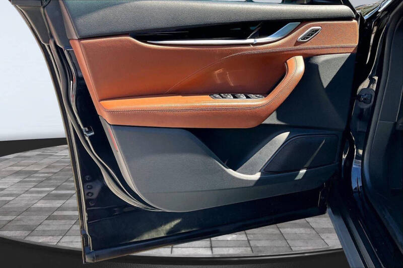 2021 Maserati Levante