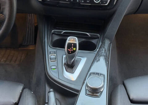 2017 BMW 3 Series 330i