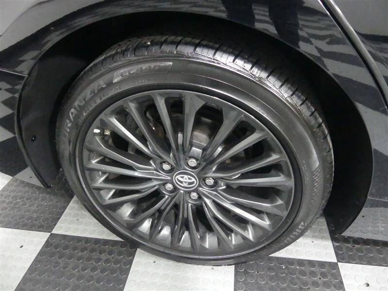 2019 Toyota Avalon Hybrid