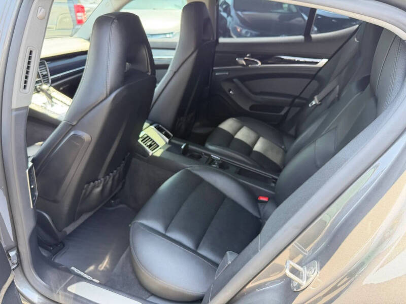 2014 Porsche Panamera