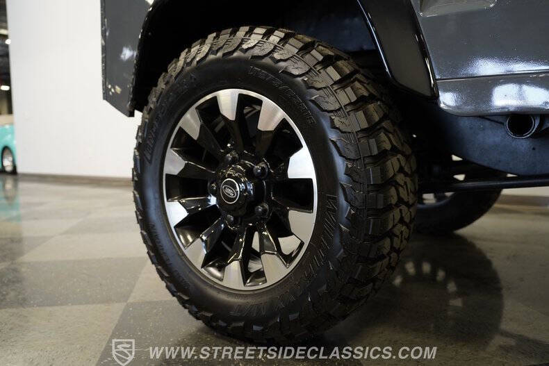 1987 Land Rover Defender