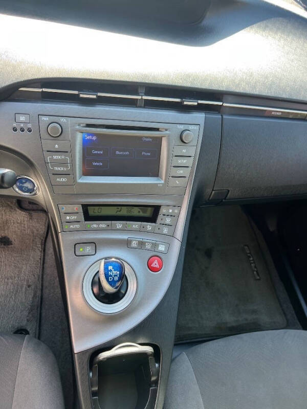2012 Toyota Prius Three