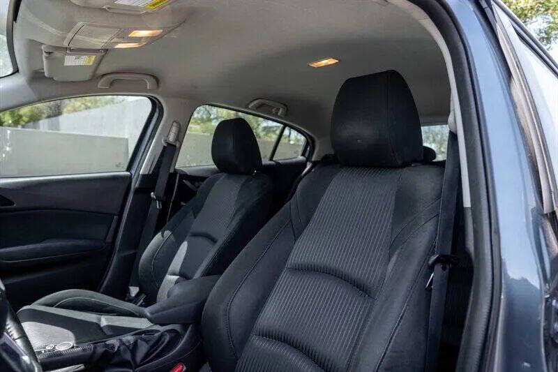 2014 Mazda MAZDA3 i Touring