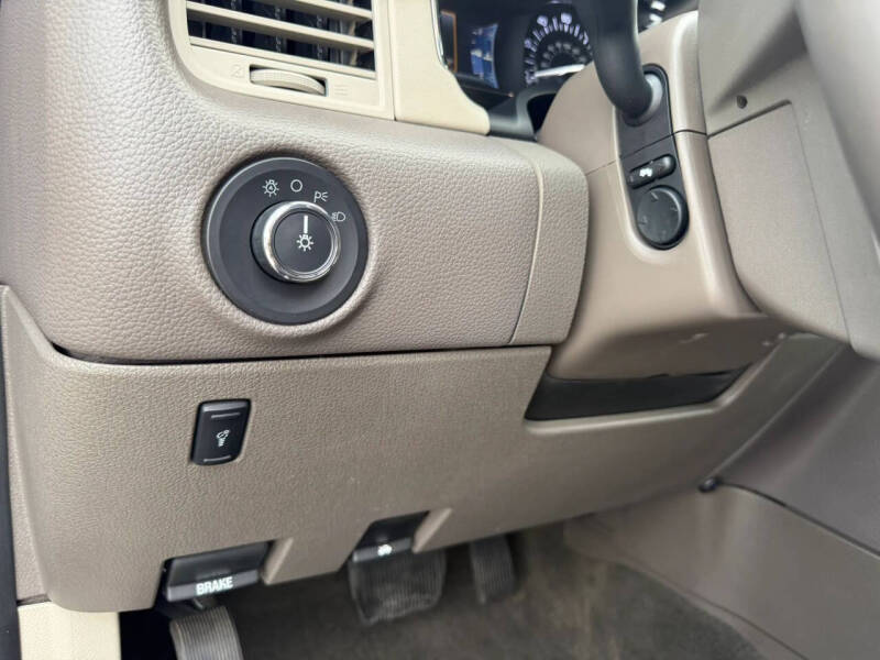 2017 Lincoln Navigator Select