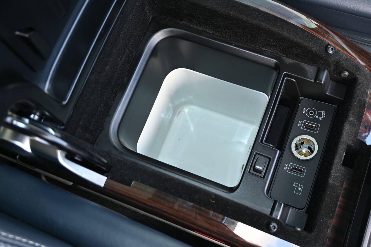 2016 Land Rover Range Rover 104