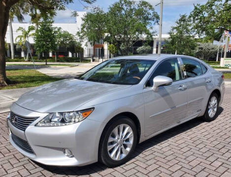 2013 Lexus ES 300h