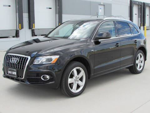 2011 Audi Q5 for sale at R & I Auto in Lake Bluff IL