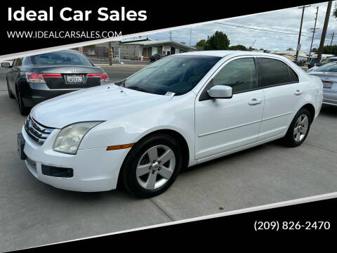 2007 Ford Fusion for sale at Ideal Car Sales in Los Banos CA