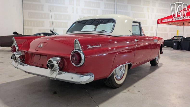 1955 Ford Thunderbird