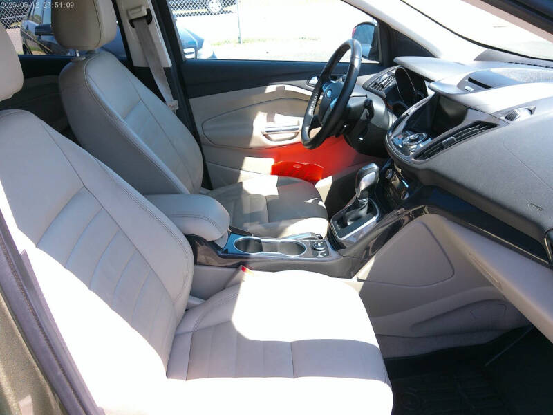 2014 Ford Escape Titanium