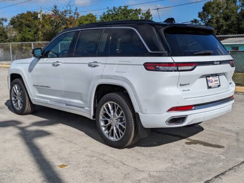 2025 Jeep Grand Cherokee Summit
