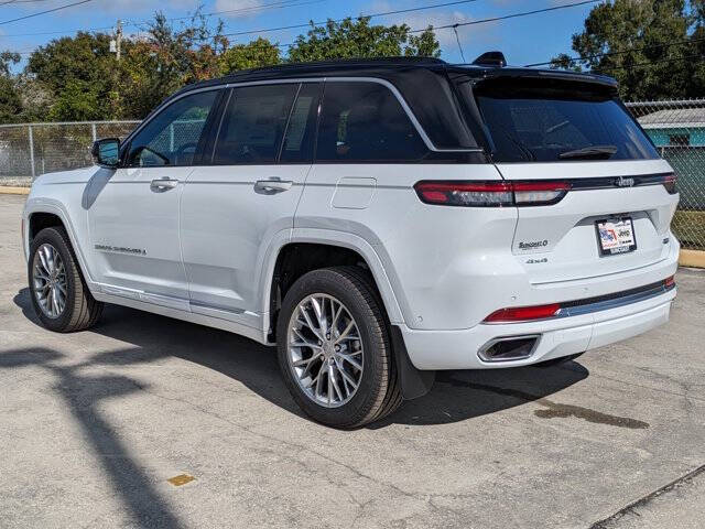 2025 Jeep Grand Cherokee Summit