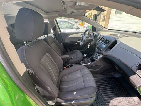 2014 Chevrolet Sonic LT Manual