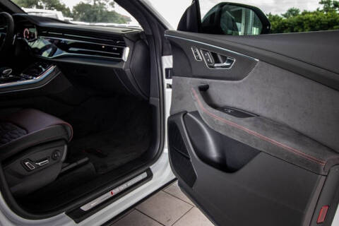 2025 Audi RS Q8 performance 4.0T quattro