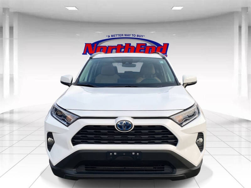 2021 Toyota RAV4 Hybrid XLE