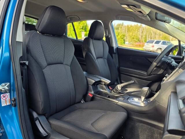 2019 Subaru Impreza 2.0i