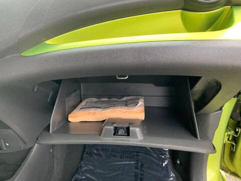 2013 Chevrolet Spark 2LT Auto