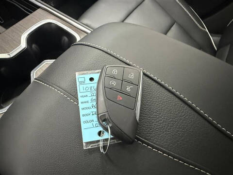 2024 GMC Acadia Denali