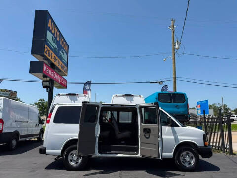 2016 Chevrolet Express LS 2500