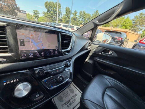 2020 Chrysler Pacifica Touring L Plus
