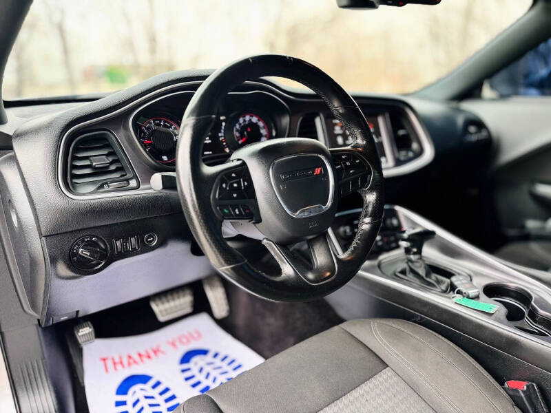 2018 Dodge Challenger SXT