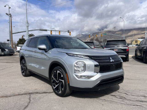 2024 Mitsubishi Outlander for sale at Revolutionary Auto in Pleasant Grove UT