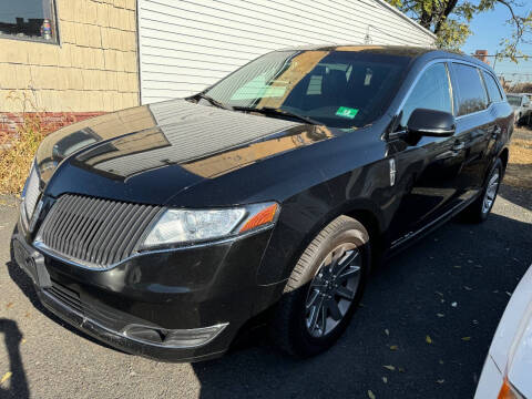 2016 Lincoln MKT Town Car Livery Fleet