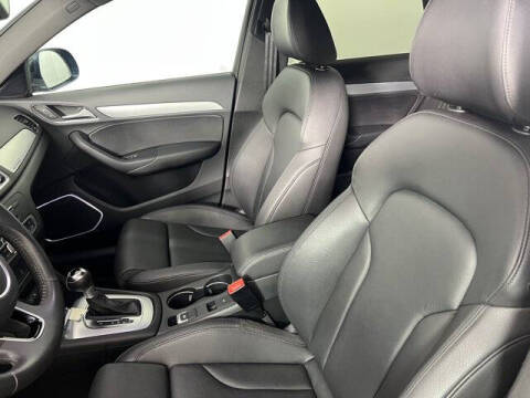 2016 Audi Q3 2.0T quattro Prestige