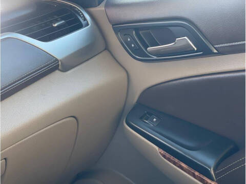 2017 Chevrolet Suburban Premier