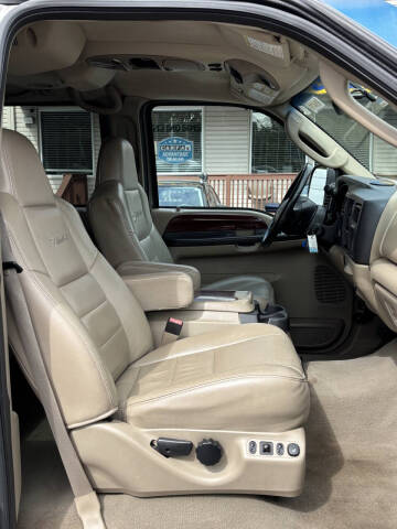 2005 Ford Excursion Limited