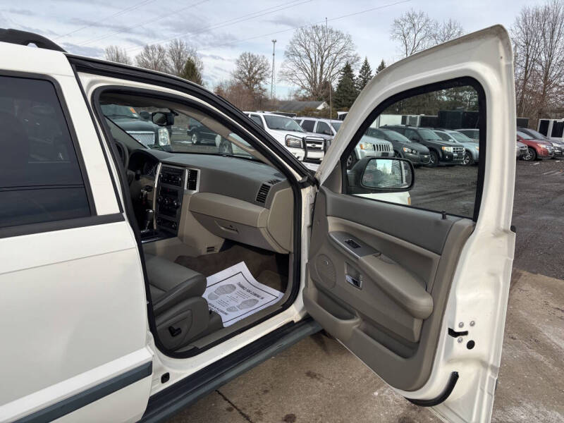 2009 Jeep Grand Cherokee Laredo
