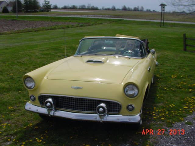 1956 Ford Thunderbird