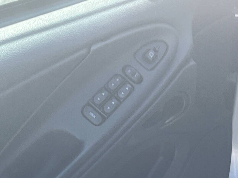 2003 Ford Mustang Premium - Photo 16