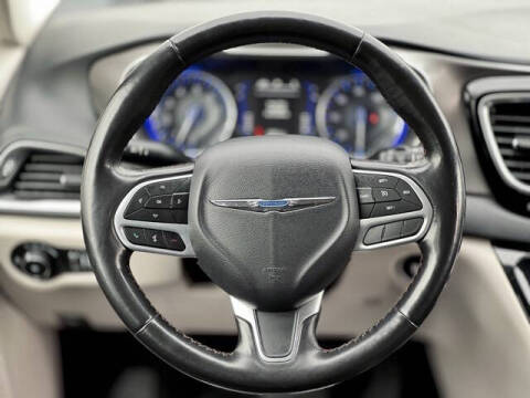 2020 Chrysler Pacifica Touring L