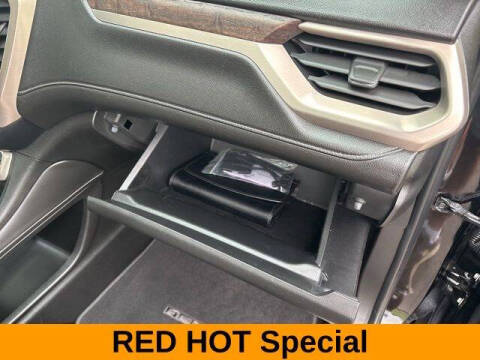 2020 GMC Acadia Denali