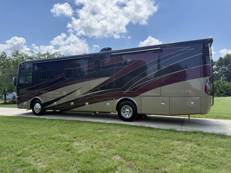 2020 Tiffin Allegro RED