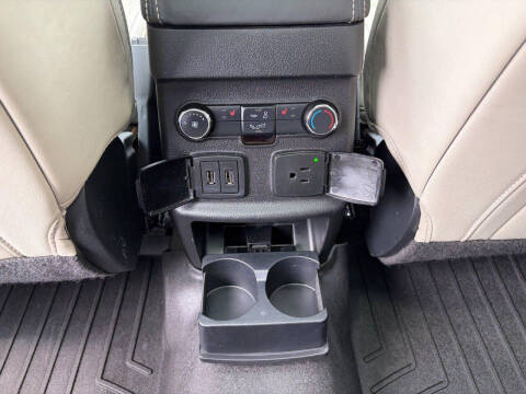 2017 Ford Explorer Platinum