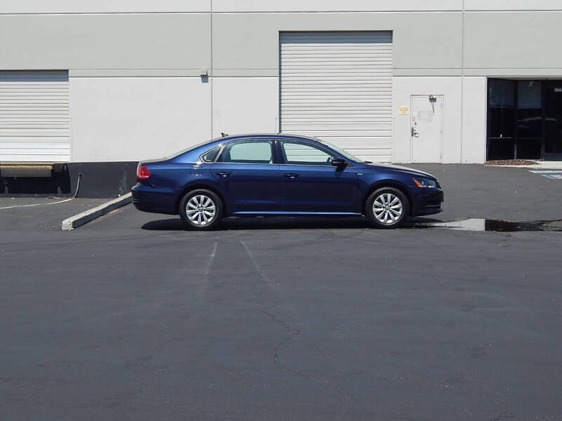 2015 Volkswagen Passat 1.8T Wolfsburg Edition