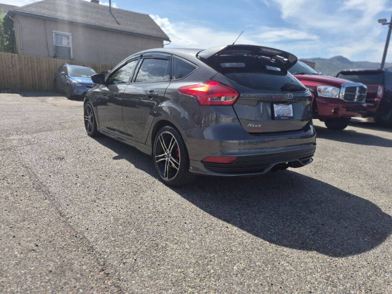 2016 Ford Focus ST