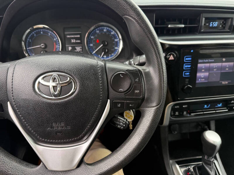 2017 Toyota Corolla SE