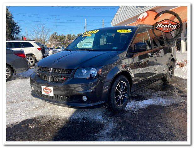 2018 Dodge Grand Caravan for sale at Healey Auto in Rochester NH