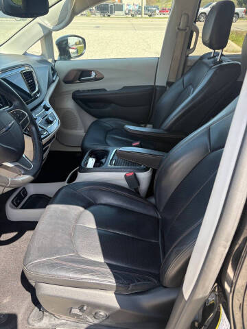 2018 Chrysler Pacifica Touring L Plus