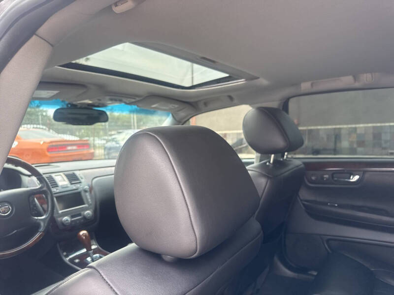 2008 Cadillac DTS Luxury II