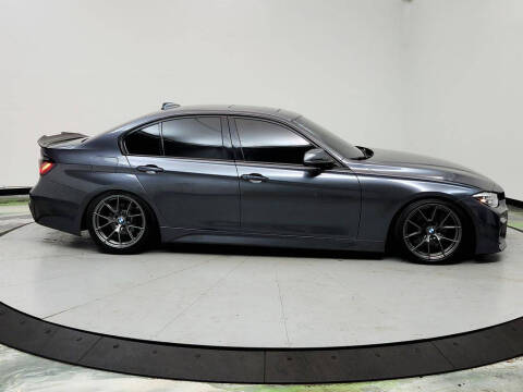 2018 BMW 3 Series 330i