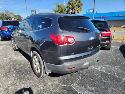 2011 Chevrolet Traverse LT