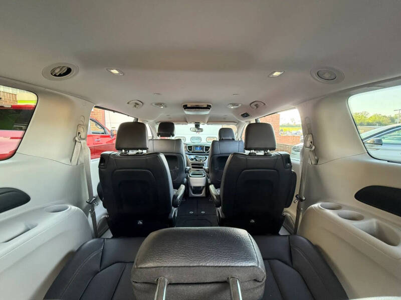 2018 Chrysler Pacifica Touring L