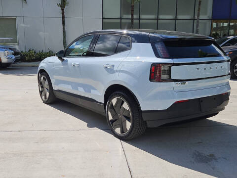 2025 Volvo EX30 Twin Plus