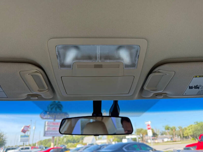 2017 Toyota Camry Hybrid