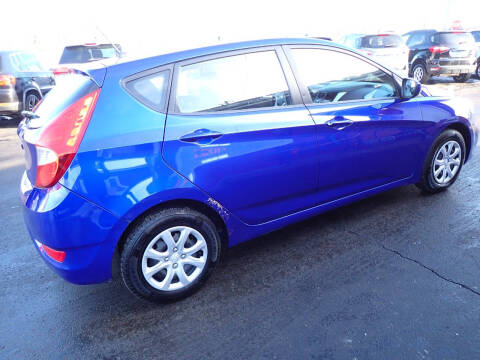 2013 Hyundai Accent GS